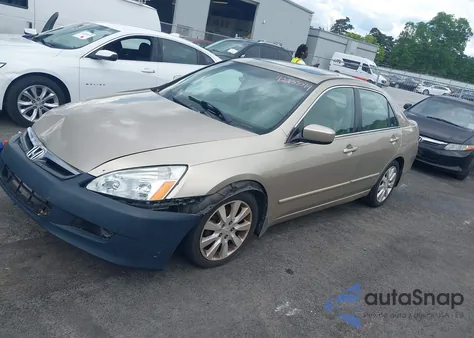 2006 Honda Accord 3.0 Ex from USA, damaged, VIN 1HGCM66516A047713